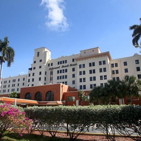 דניה ביץ' On Hollywood Beach - Affordable Two Bedrooms Sleeps 6 With Two Bathrooms מראה חיצוני תמונה